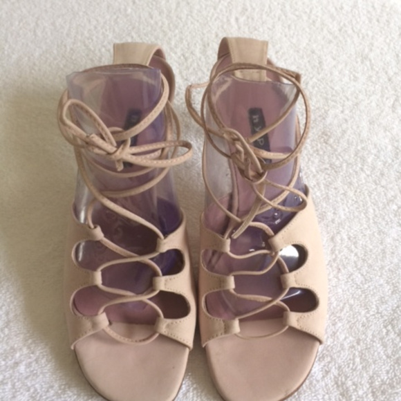 HYPE LACE-UP SANDAL HEELS SZ 6.5 - Picture 1 of 5